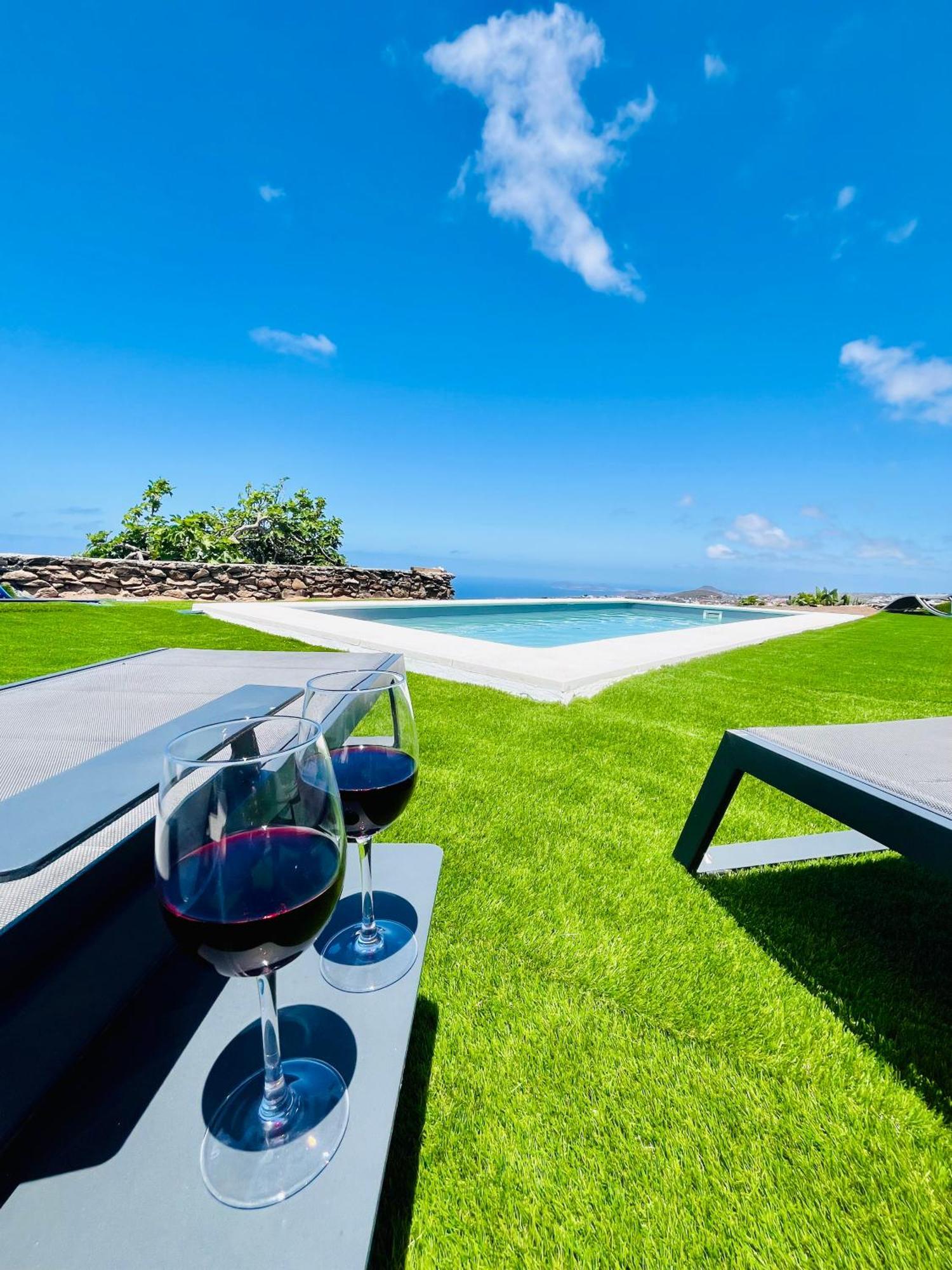Villa Alegria Gran Canaria Piscina Climatizada Лас-Пальмас-де-Гран-Канария Экстерьер фото