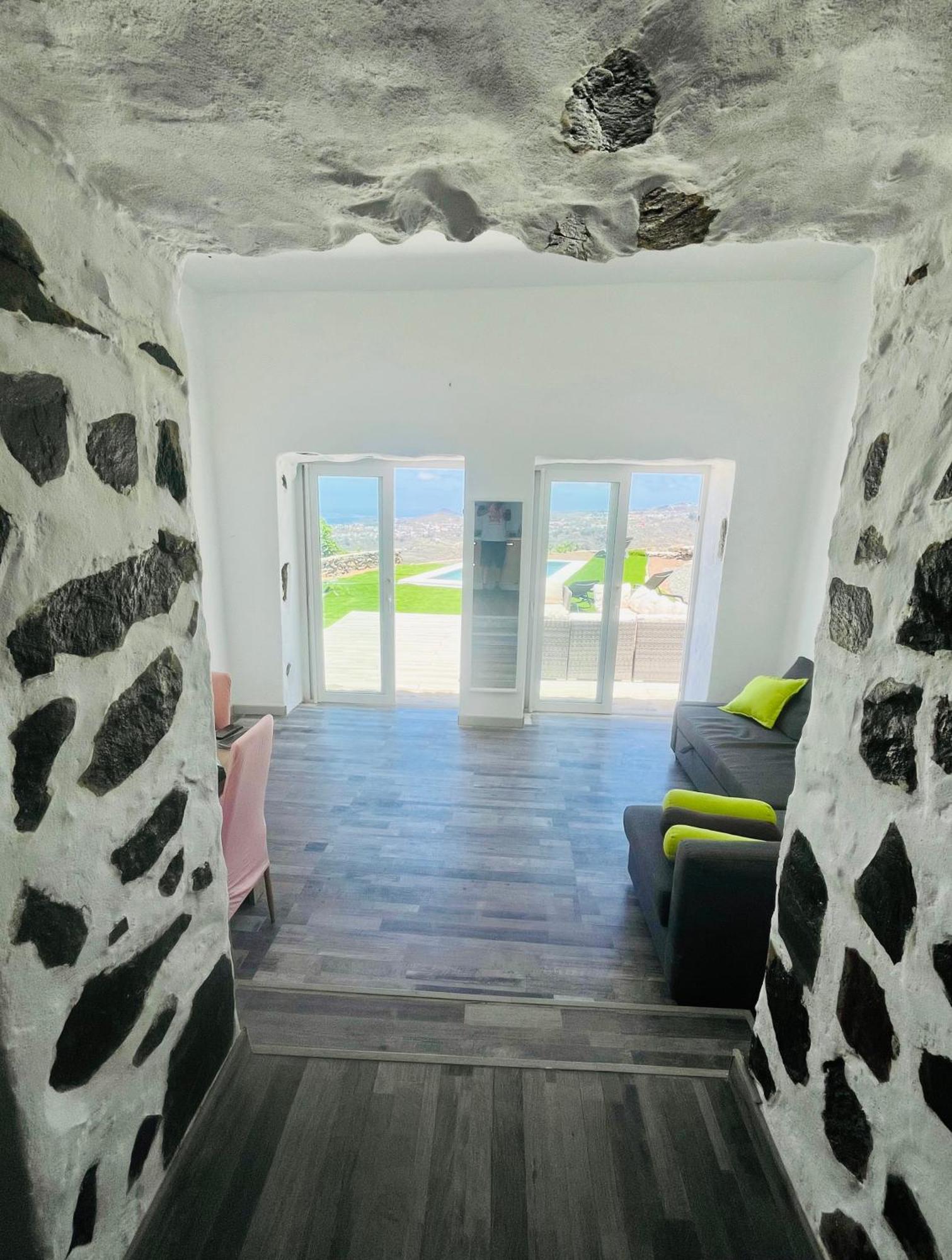 Villa Alegria Gran Canaria Piscina Climatizada Лас-Пальмас-де-Гран-Канария Экстерьер фото